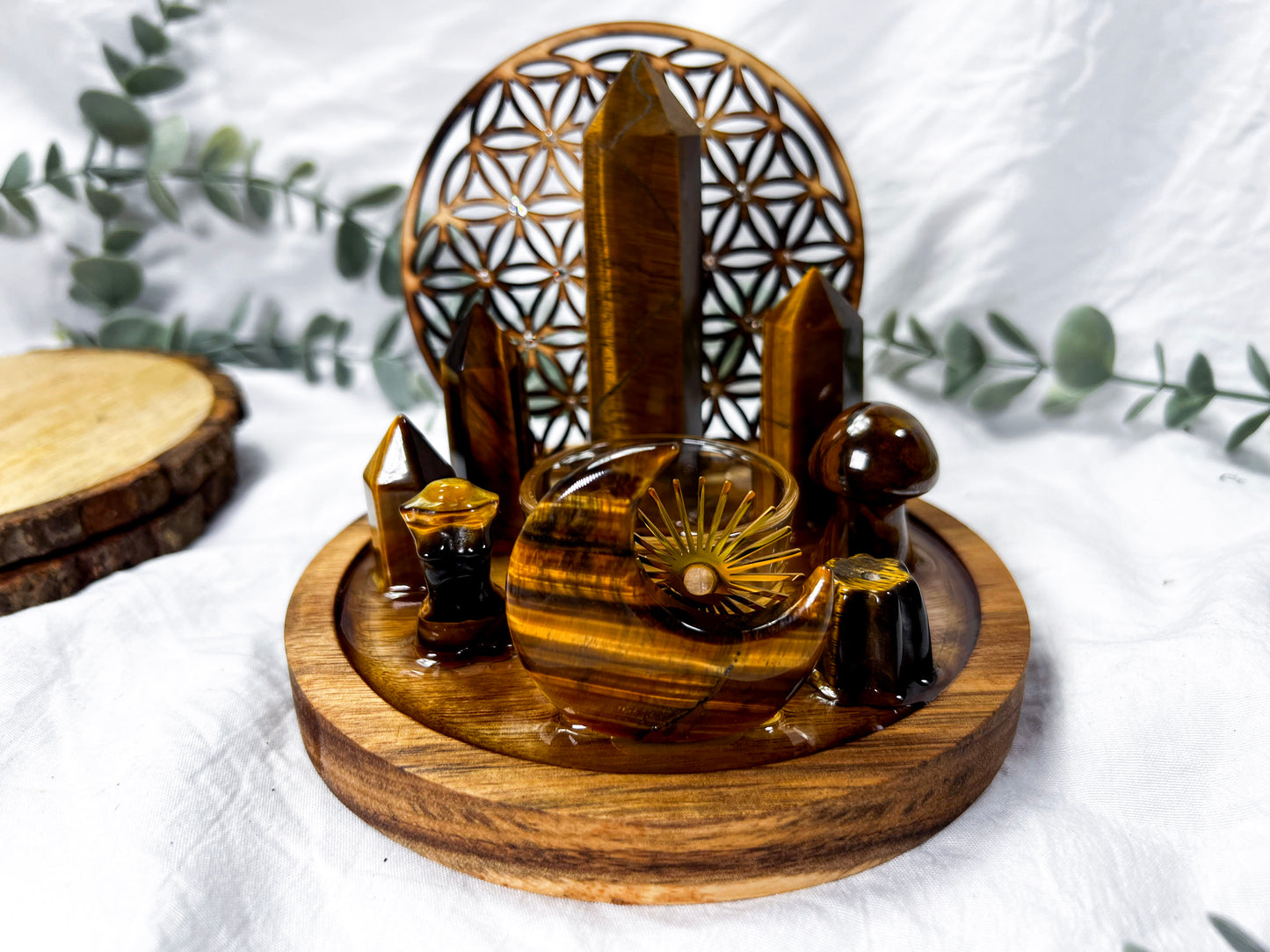 Starpetal | Small Round Altar