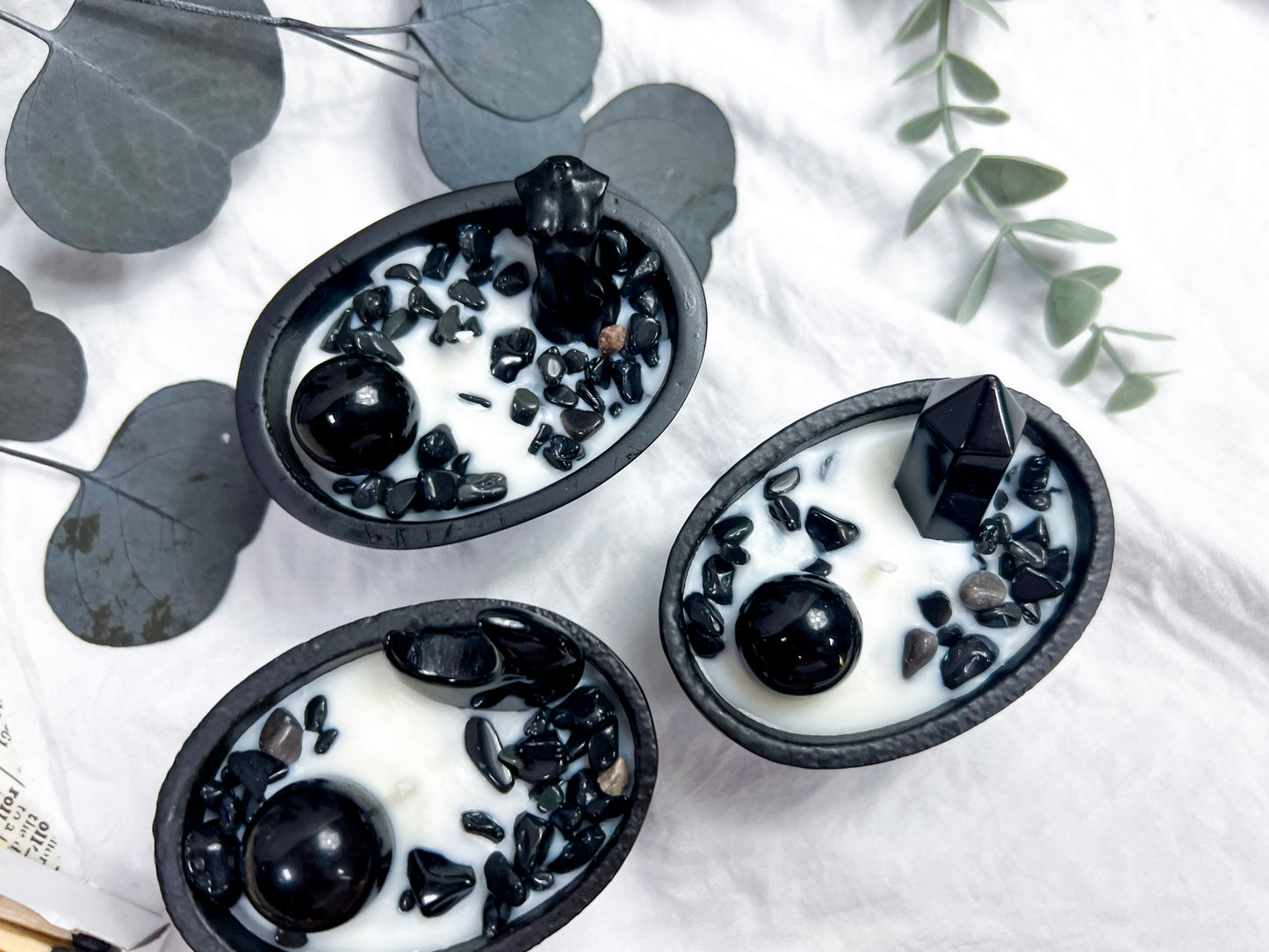 Obsidian Spheres | Small Cauldron Candle