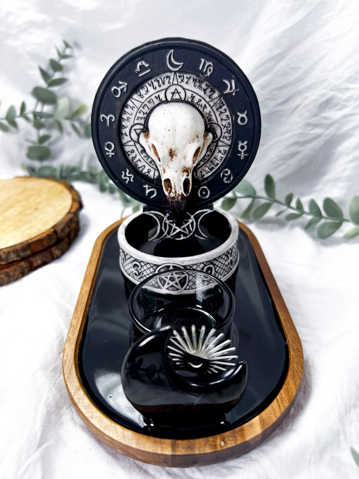 Darkflora | Small Oval Altar