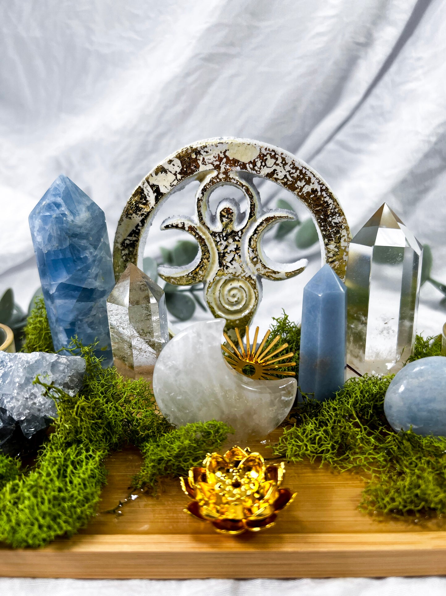 Wildwood Shrine | Medium Long Altar