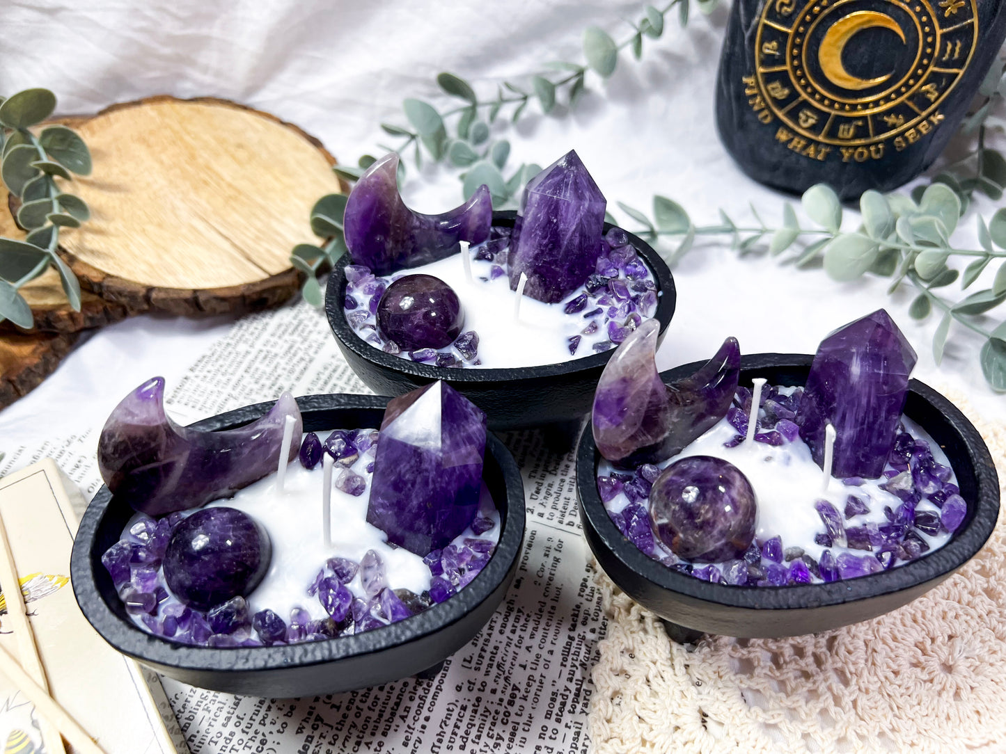 Guiding Flame | Medium Cauldron Candle