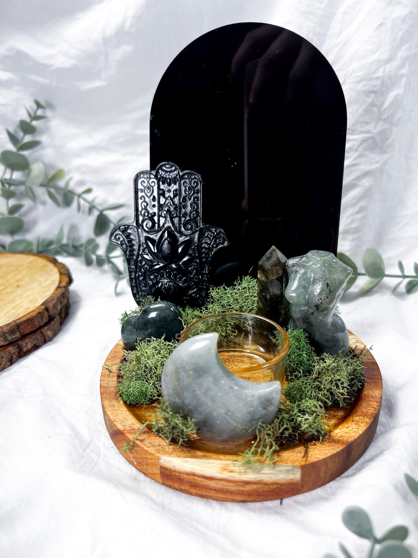 Ashenrose | Small Round Altar