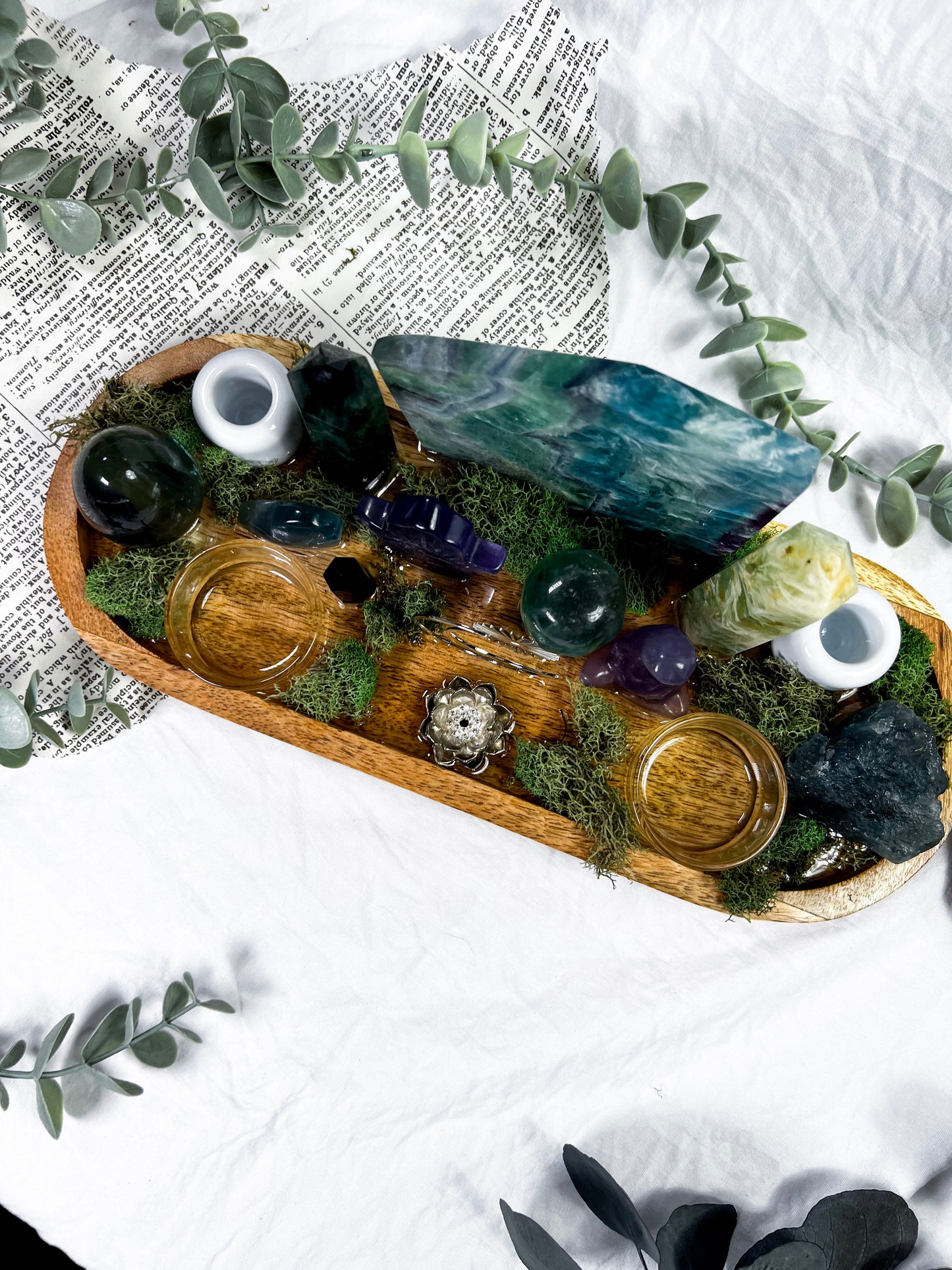 Fluorite Anchor | Mango Wood Altar