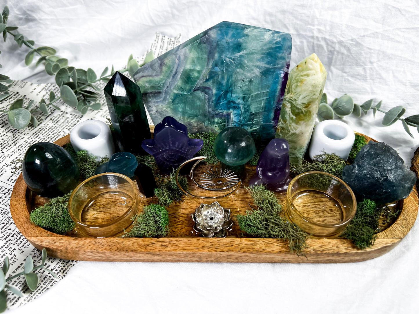 Fluorite Anchor | Mango Wood Altar