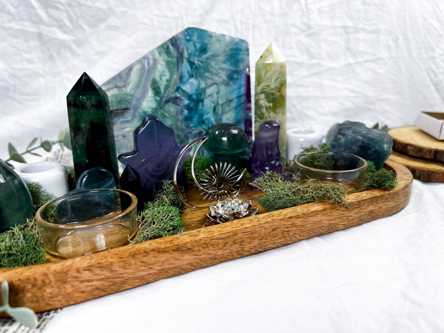 Fluorite Anchor | Mango Wood Altar