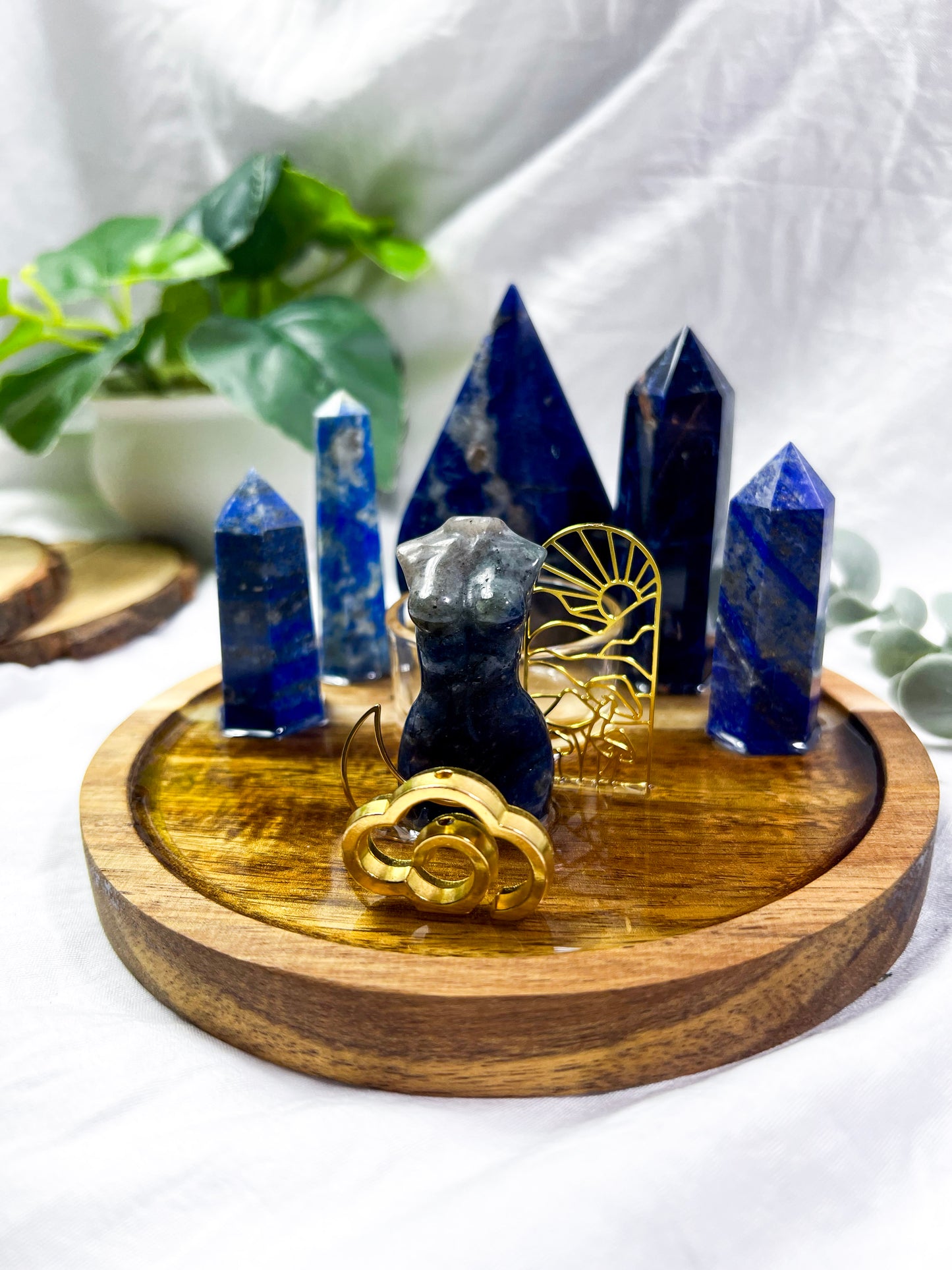 Lapis Lyric | Medium Round Altar