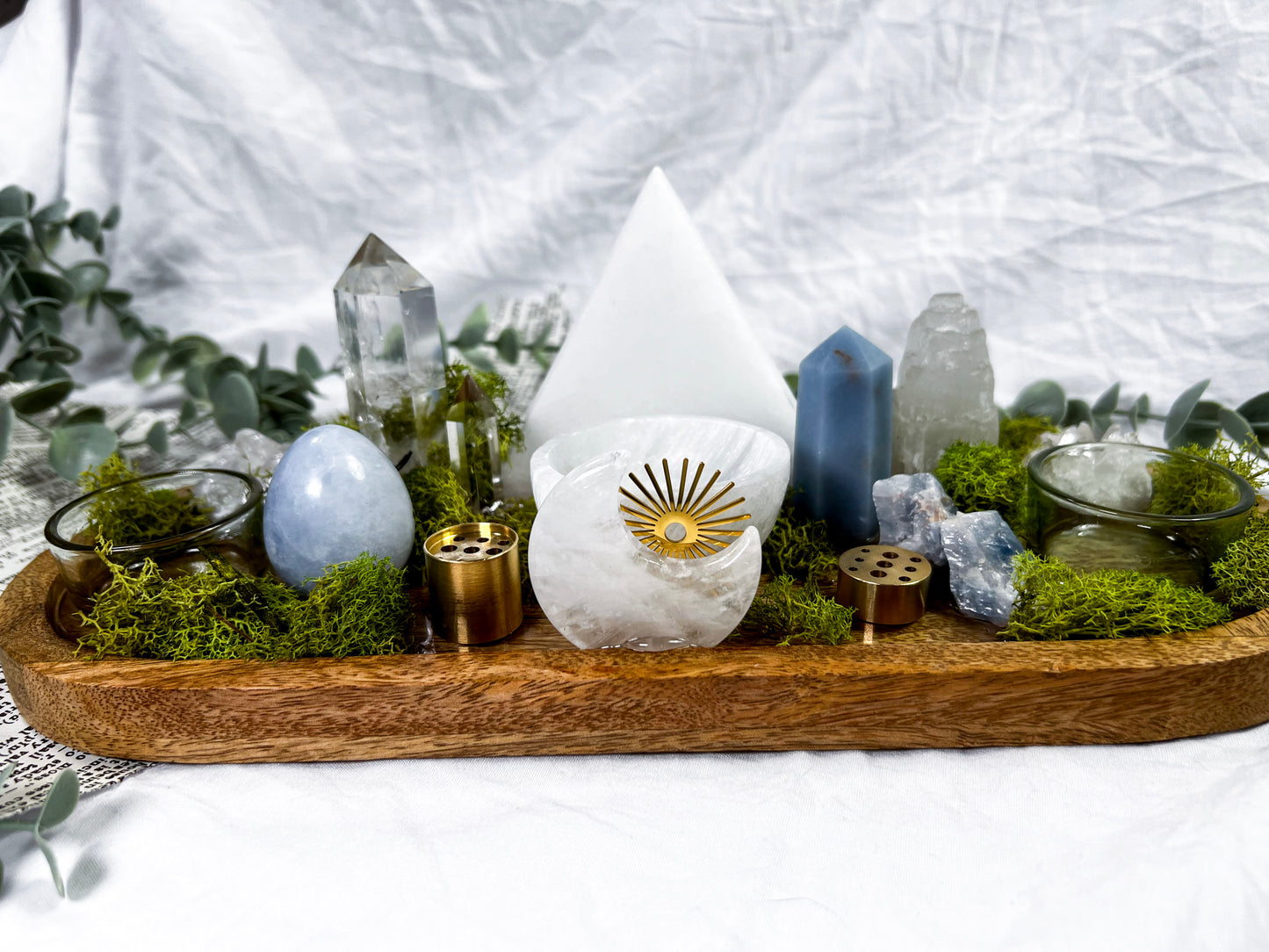 Selenite Essence | Mango Wood Altar