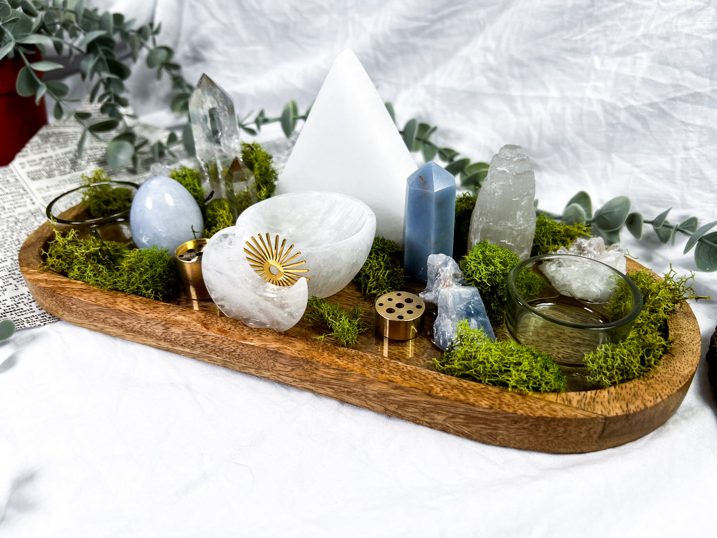 Selenite Essence | Mango Wood Altar