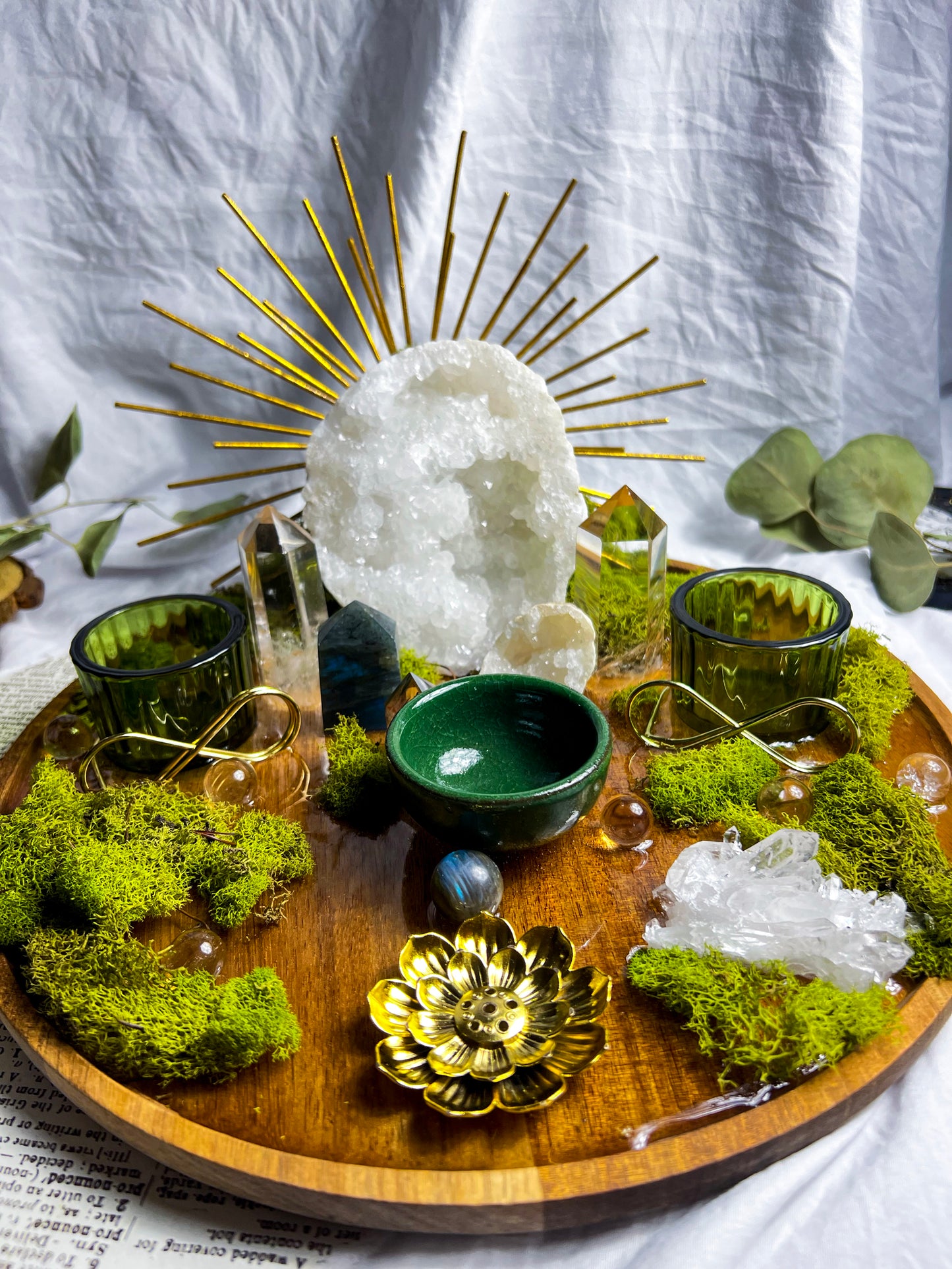 Quartz Geode Radiance Altar