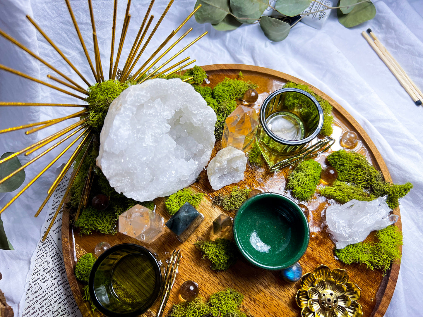 Quartz Geode Radiance Altar