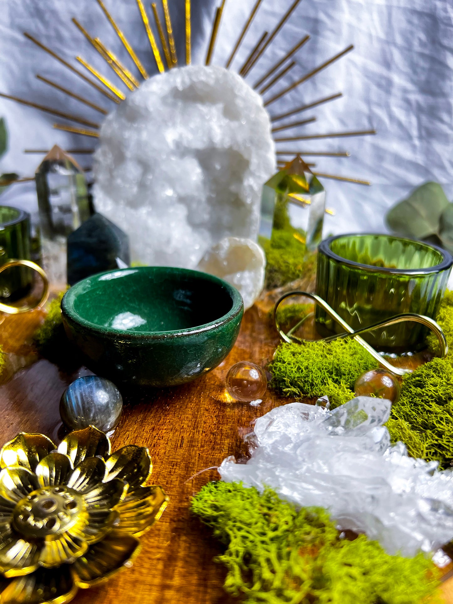 Quartz Geode Radiance Altar