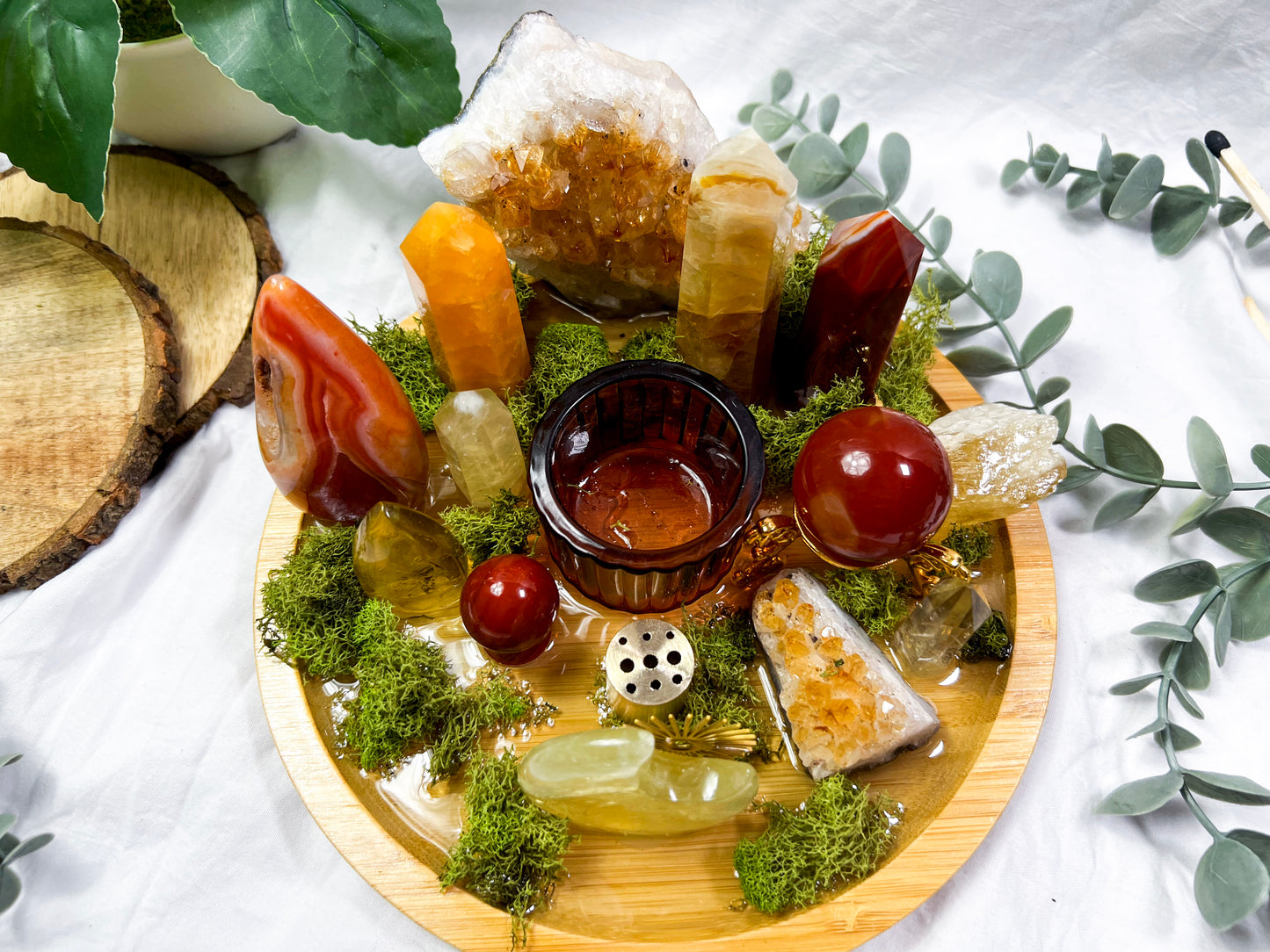 Starborn Glow | Round Bamboo Altar