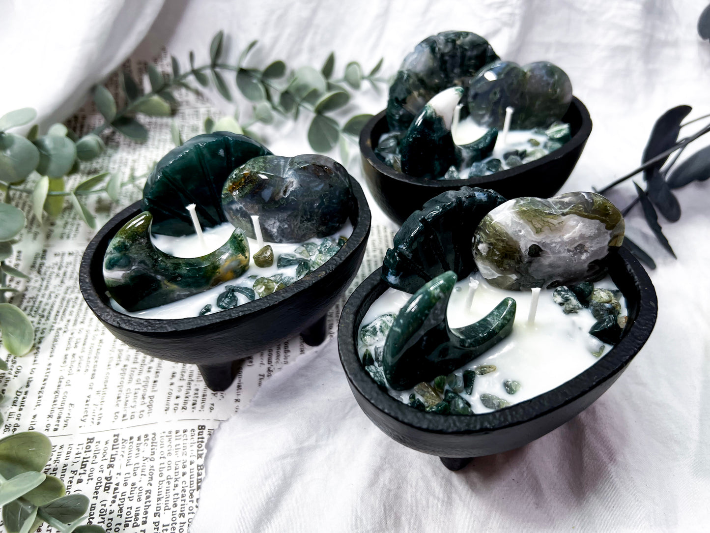 Mossy Reflections | Medium Cauldron Candle