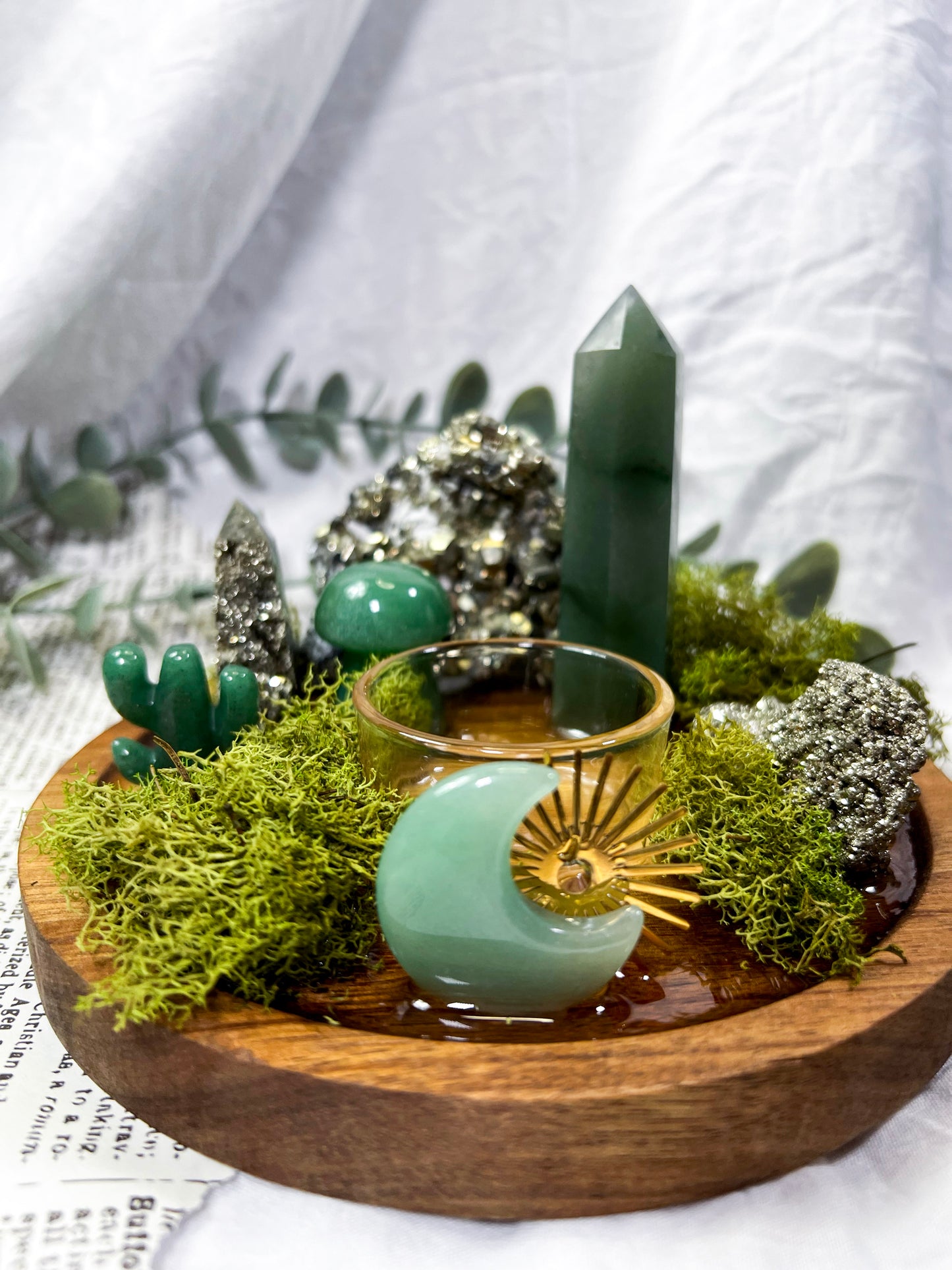 Shimmering Soul | Medium Round Crystal Altar