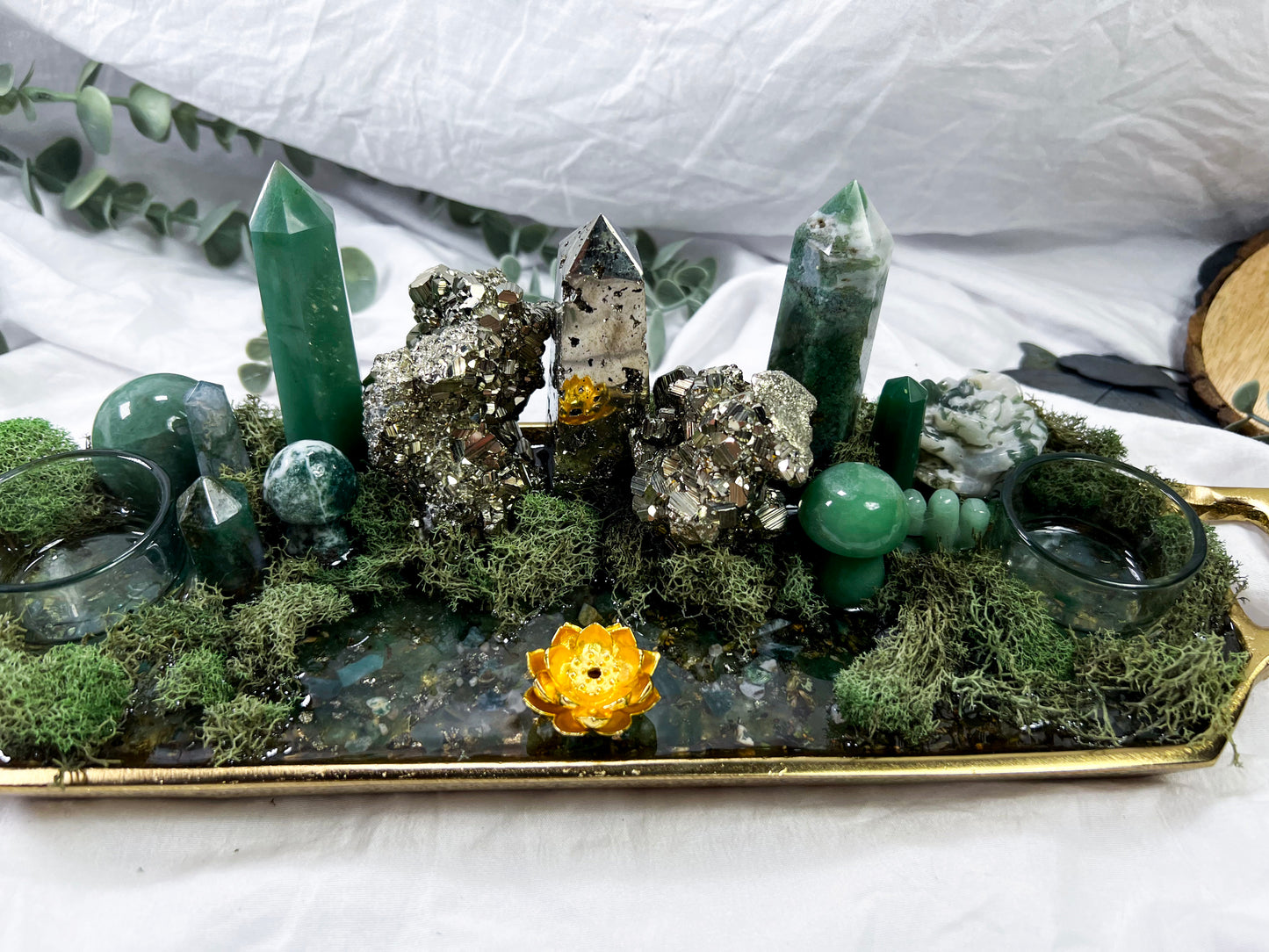 Prosperity Path | Golden Altar Tray