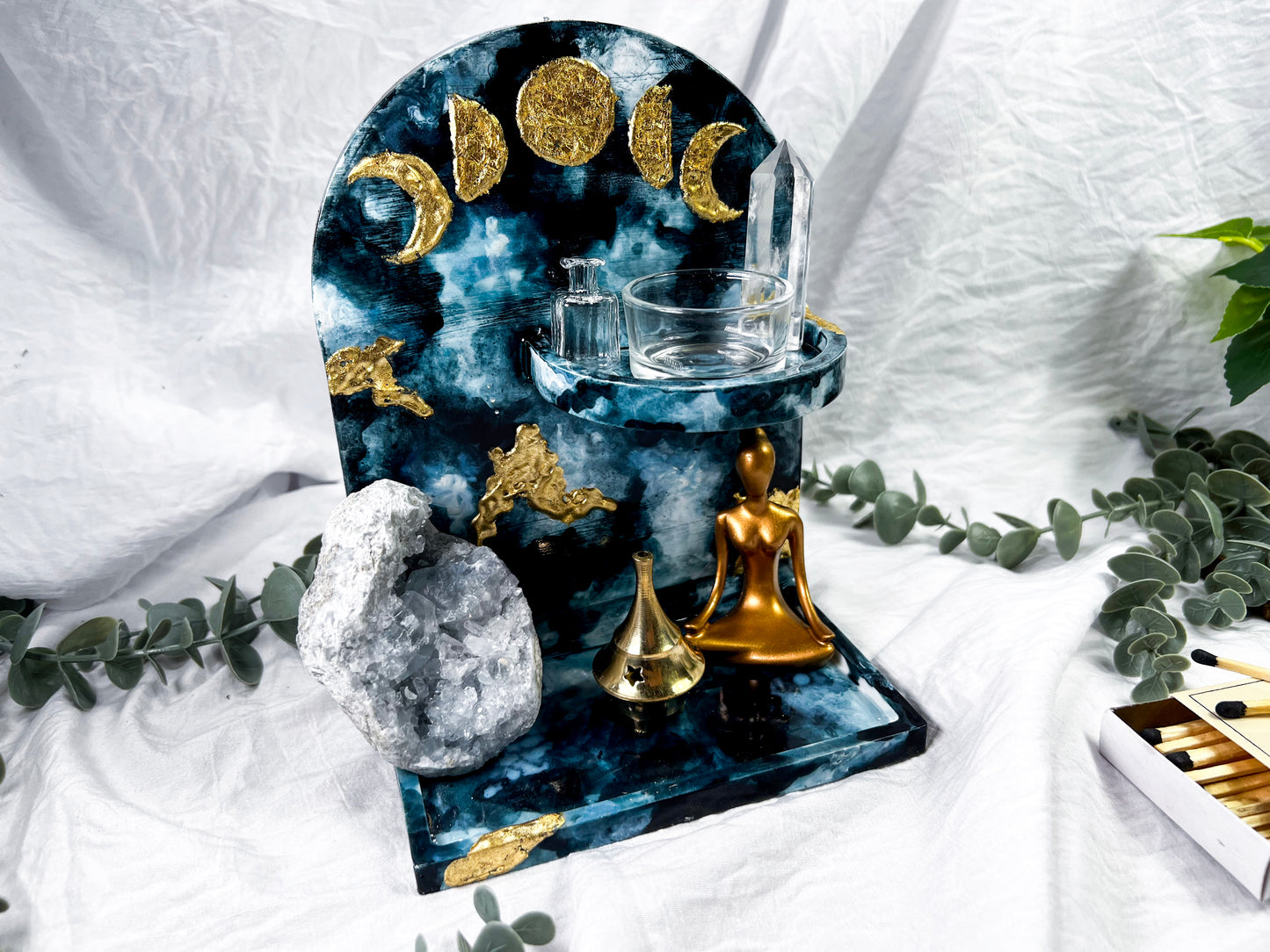 Celestine Refuge | Ceramic Altar