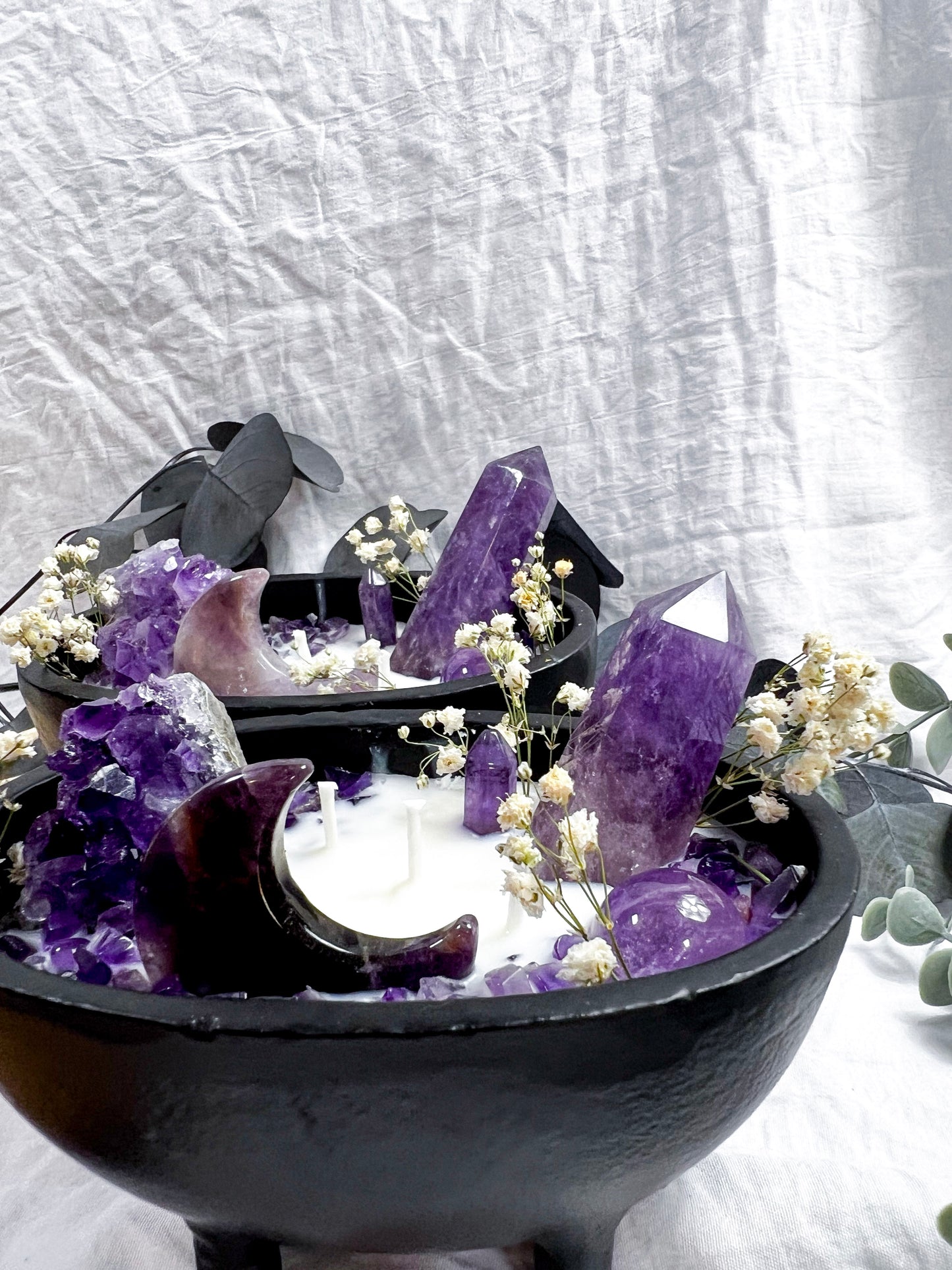 Glistening Garden | Large Cauldron Candle