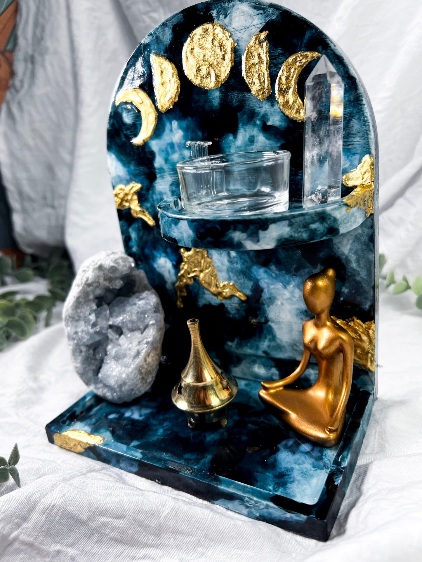 Celestine Refuge | Ceramic Altar