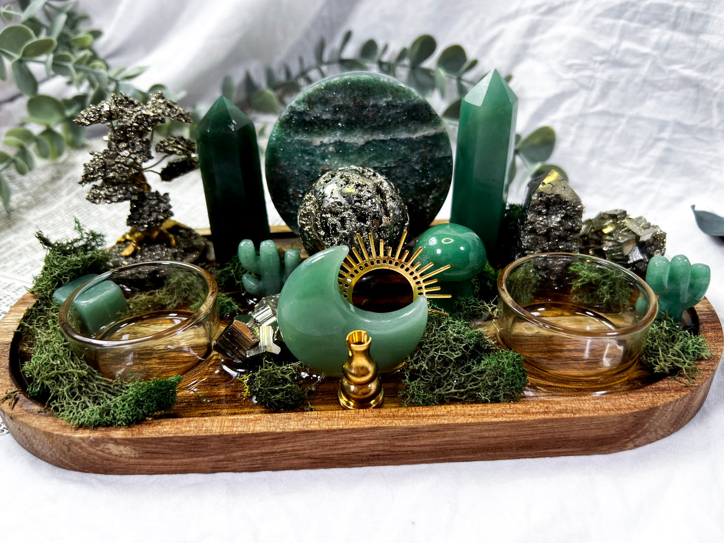 The Fortune | Medium Crystal Altar