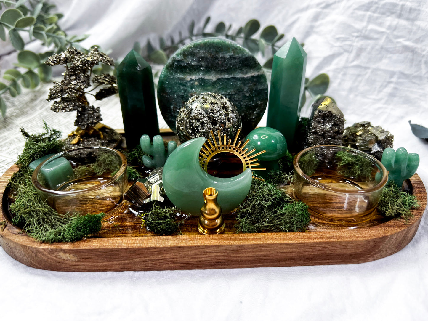 The Fortune | Medium Crystal Altar