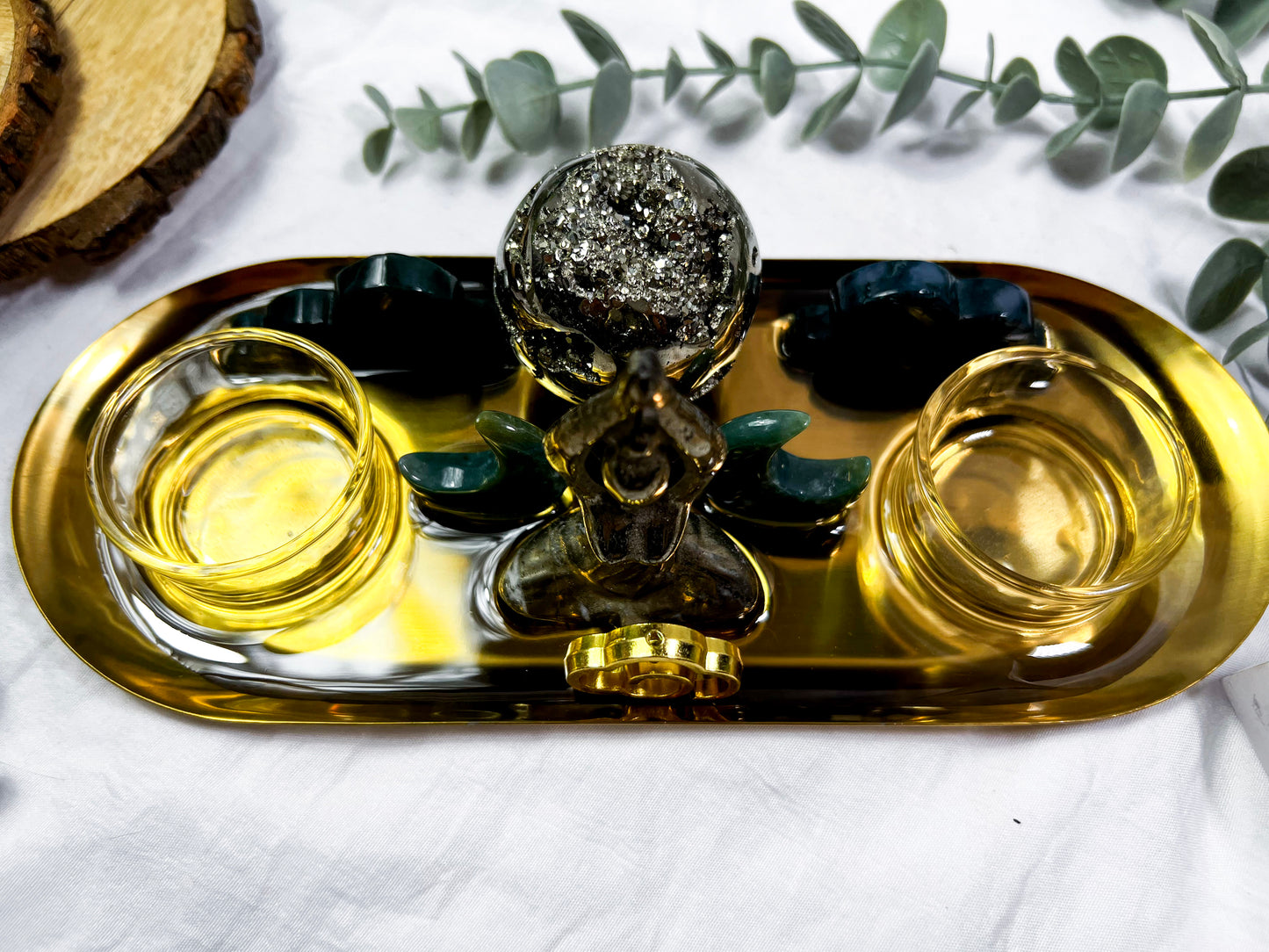 Money Dreams | Gold Altar