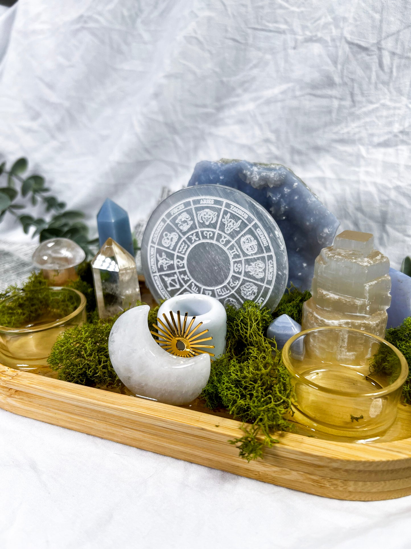 Blue Lantern | Medium Altar