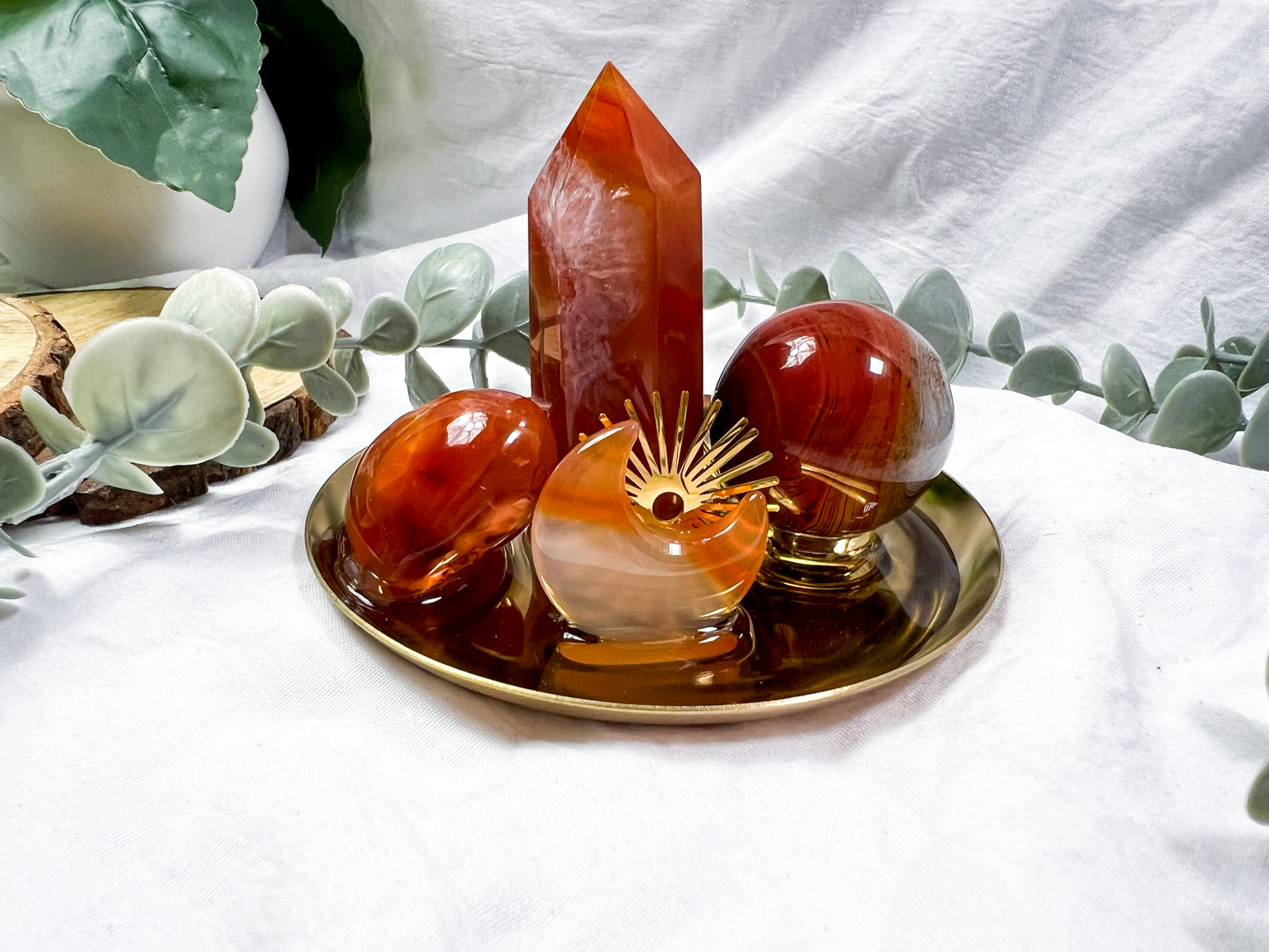 Carnelian Solstice | Mini Gold Dish Altar