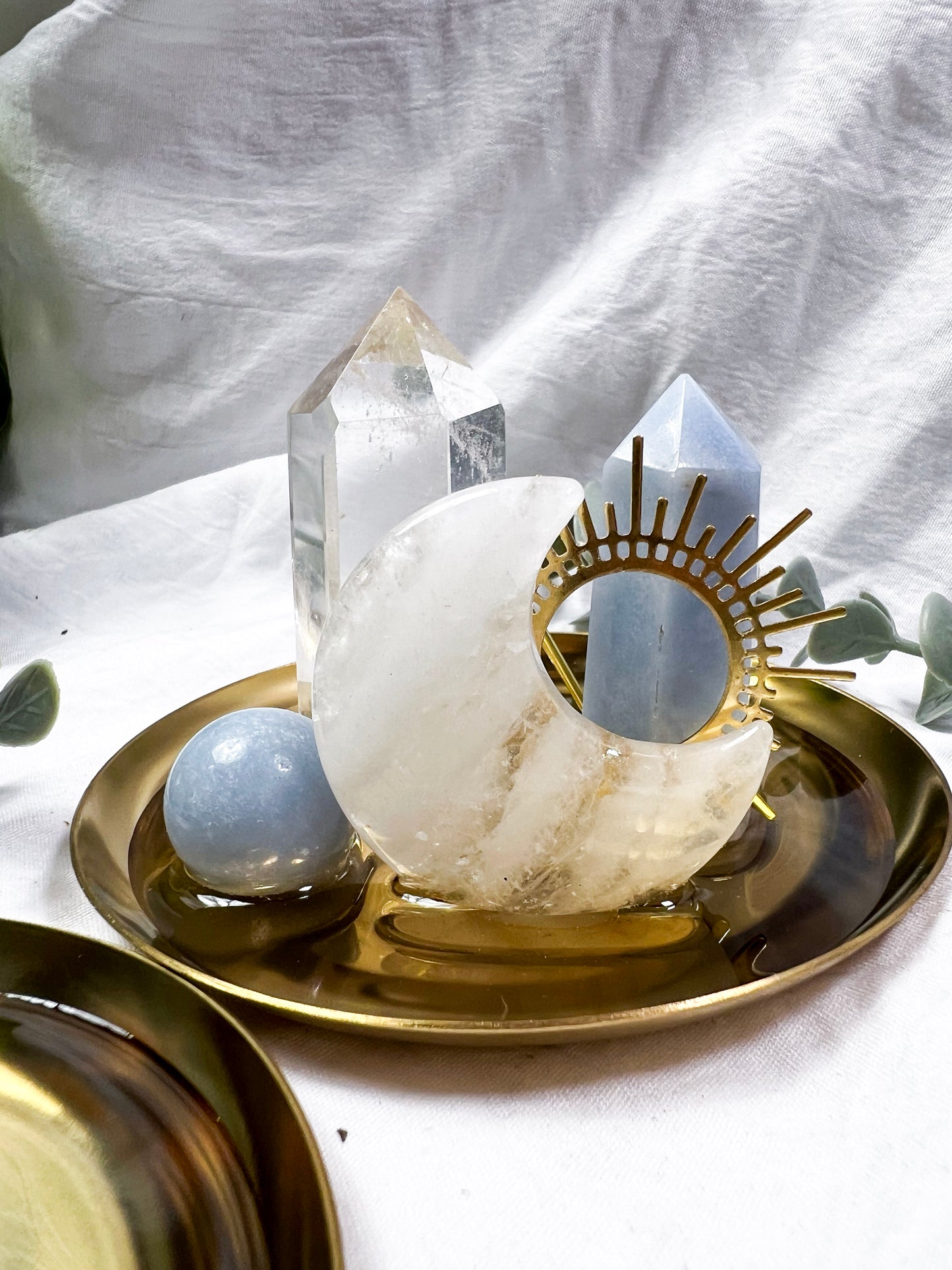 Angel Celestine | Mini Gold Dish Altar