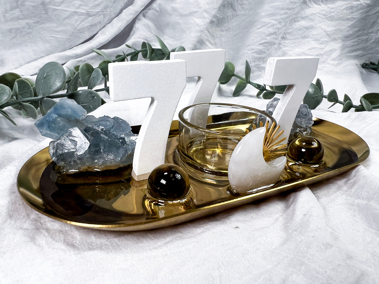 777 | Gold Tray Altar