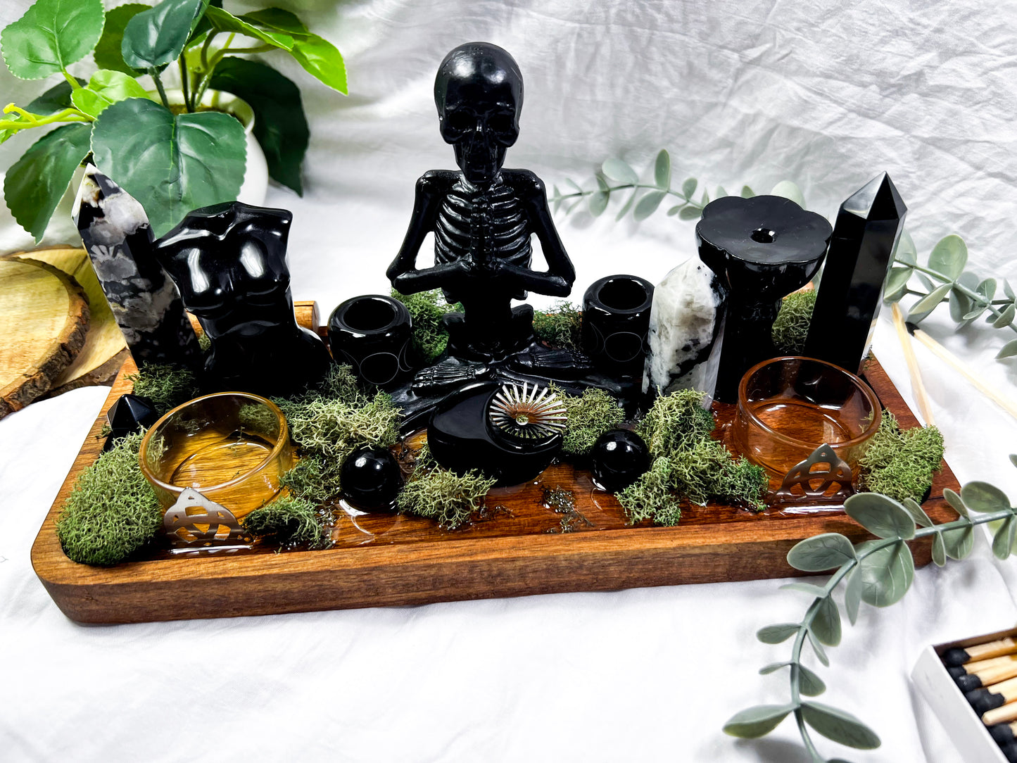 Moonlit Oracle | Large Acadia Altar