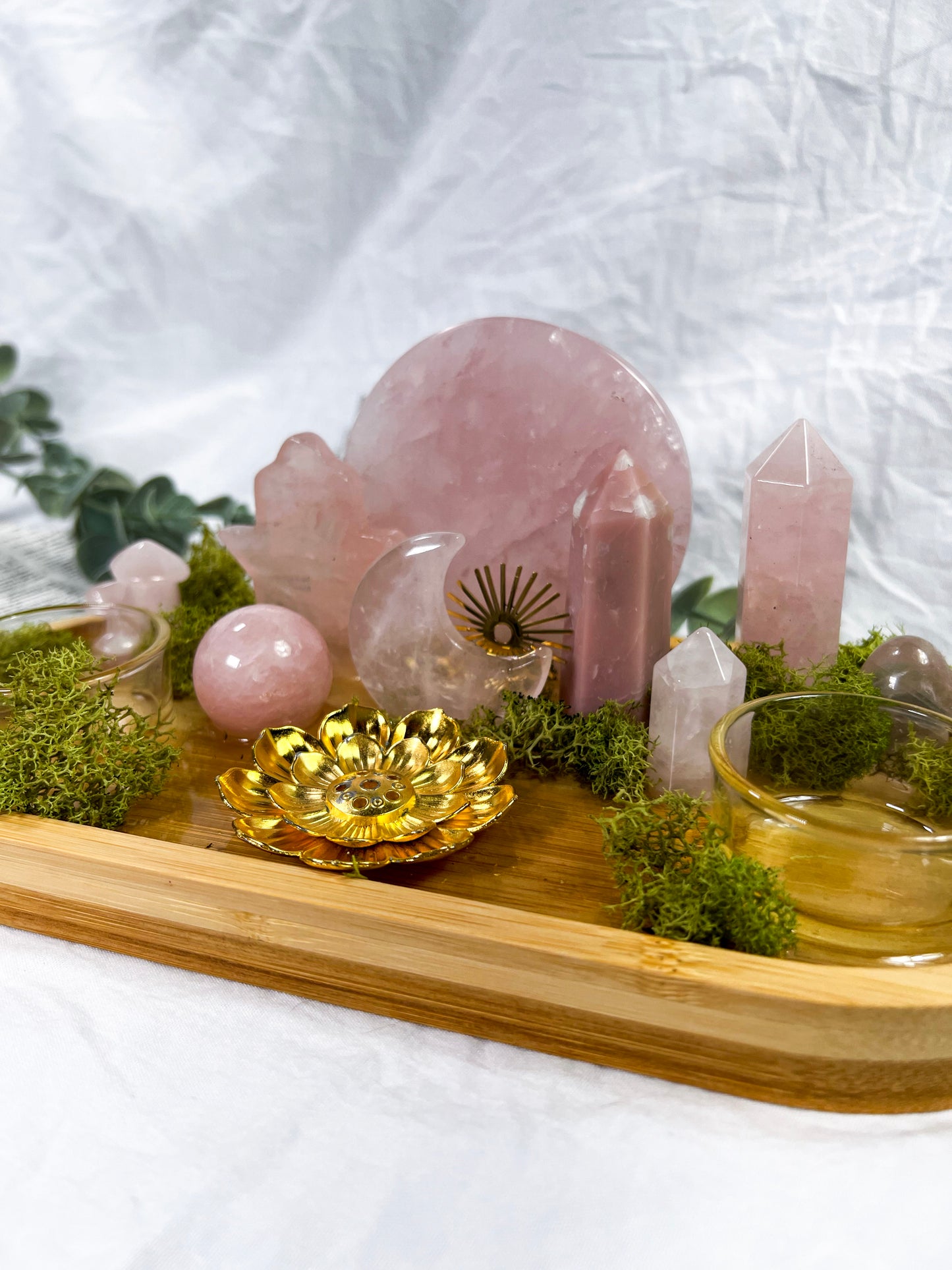 Rose Haven | Medium Altar