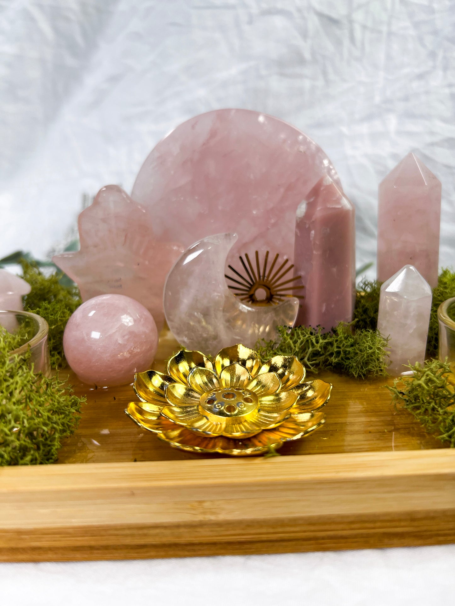 Rose Haven | Medium Altar