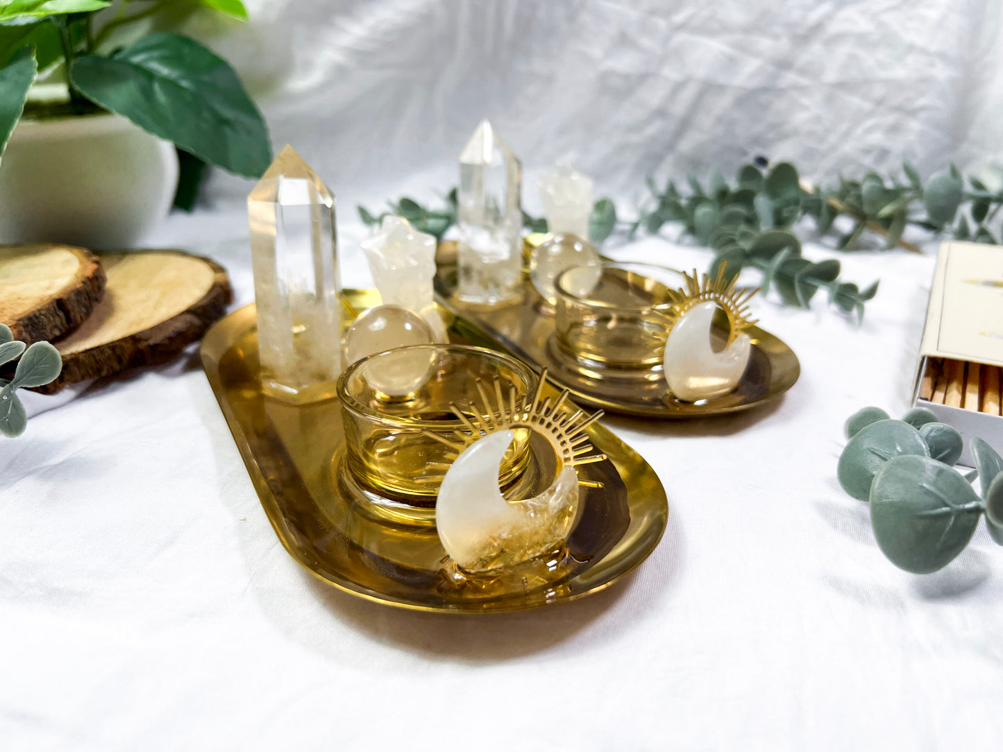 Quartz Dusk | Mini Gold Altar