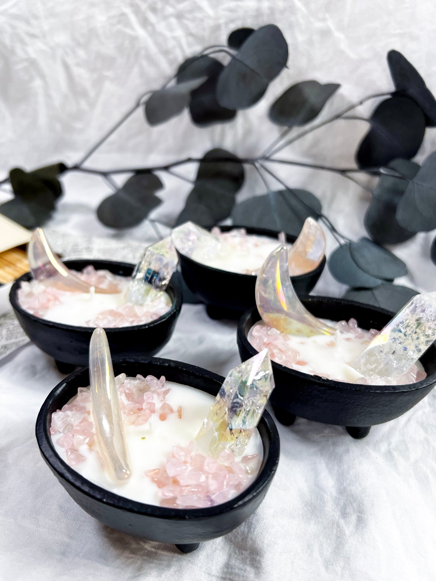 Aura Rose Moons | Small Cauldron Candle