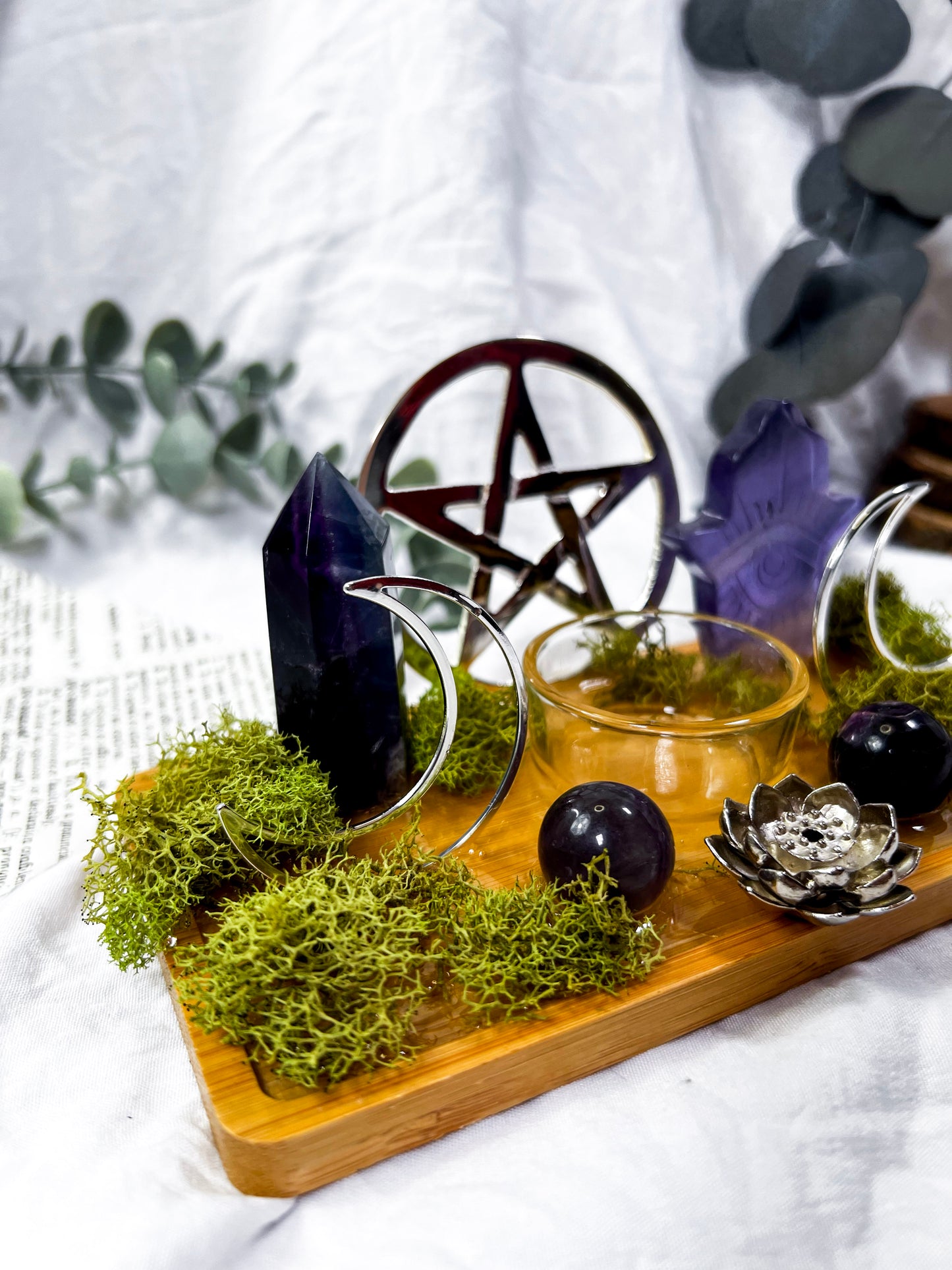 Hollow Ascent | Mini Crystal Altar