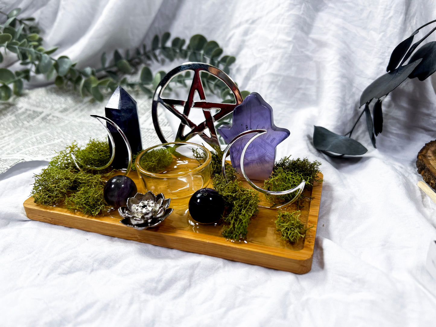 Hollow Ascent | Mini Crystal Altar