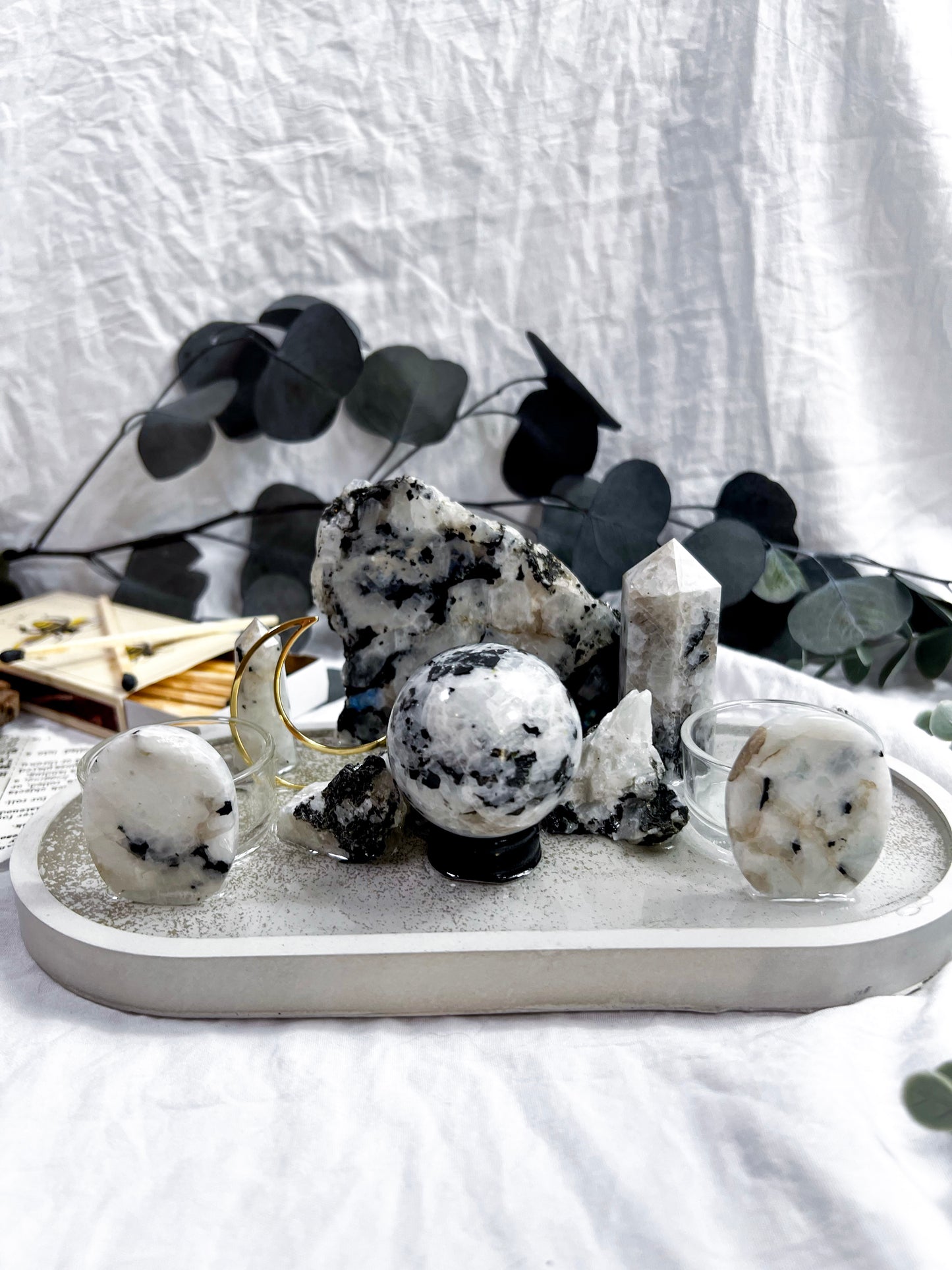 Harmonized Soul | Concrete Tray Altar